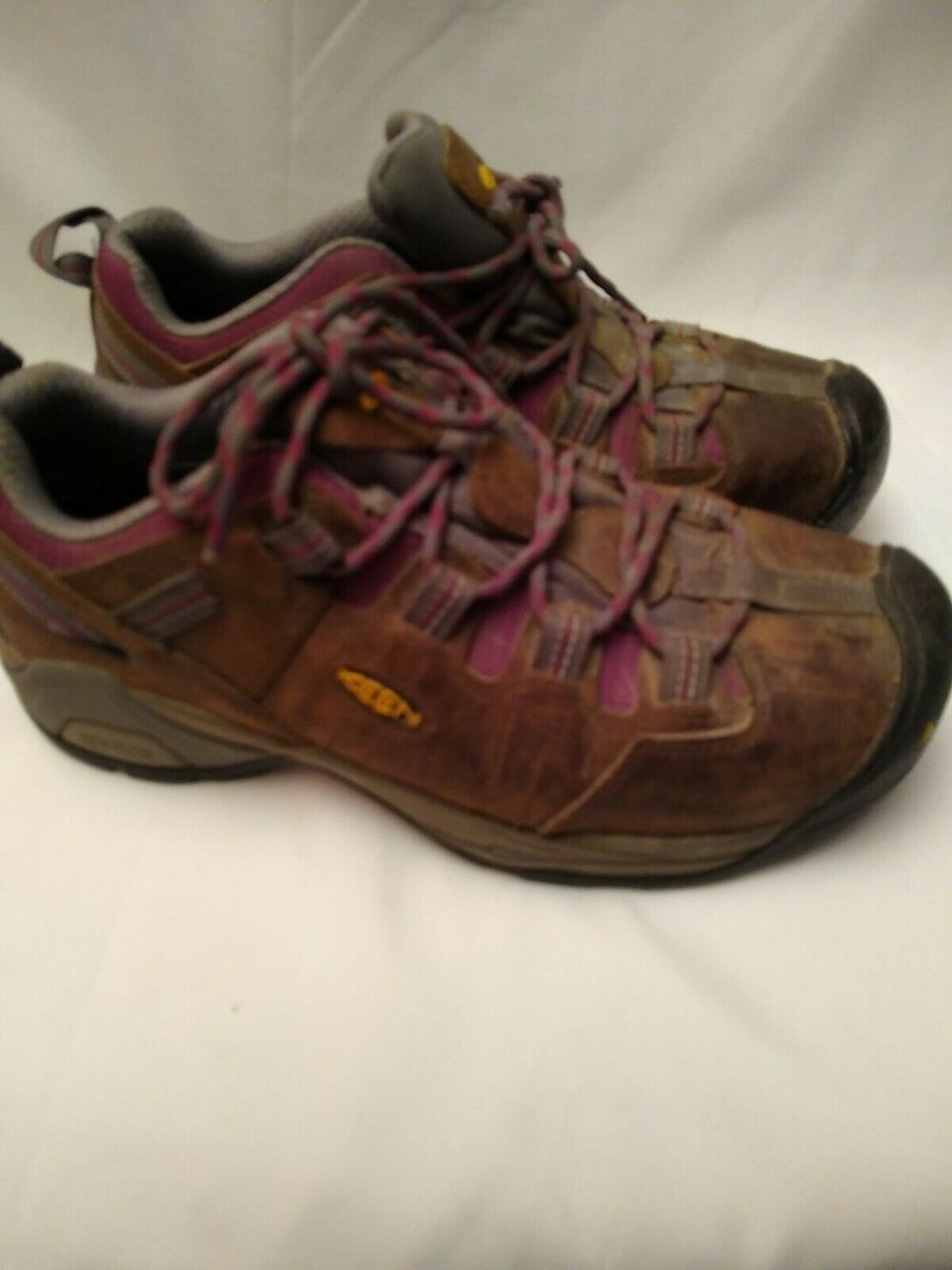 KEEN Size 8 Womens Utility ASTM F2413-11 Steel Toe Safety Low Work Shoes